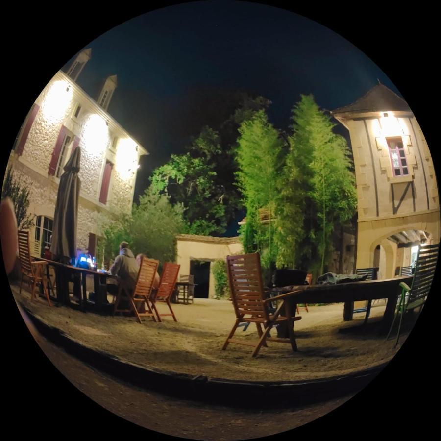 Bed and Breakfast Domaine Au Marchay Nojals-et-Clotte Esterno foto